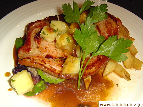 Says Roasted Italian Porchetta Baby Pork on the menu, but it had the texture and taste of very tough, dry, salty ham.  Didn't like it