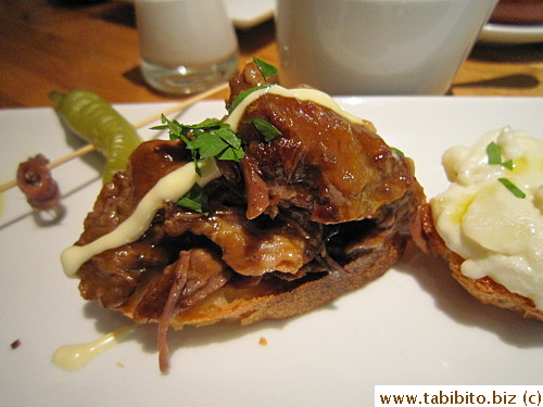 Braised beef (tender and beefy)