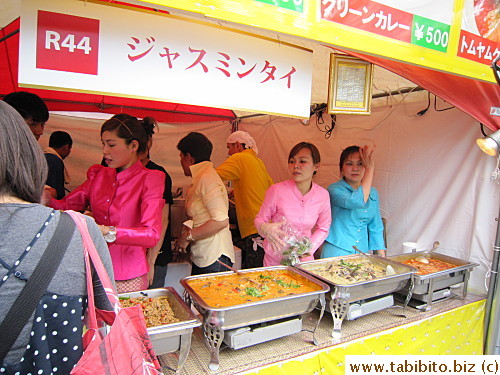 Most stalls are operated by Thai people