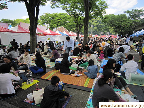 Many people ate on covers they brought themselves