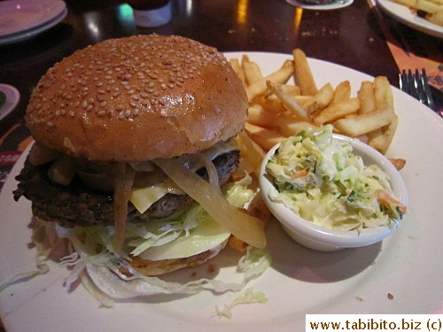 Cheese burger 1300yen/US$14.5 comes with fries and coleslaw