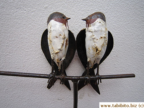 This sculpture immediately makes me think of LOVE