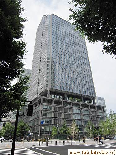 Shin Marunouchi Building seems to look a little different at different angle
