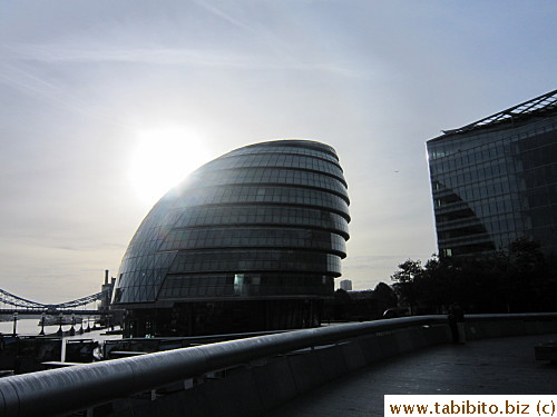 The London Mayor, who lives in this City Hall can tell people he lives in a cool house