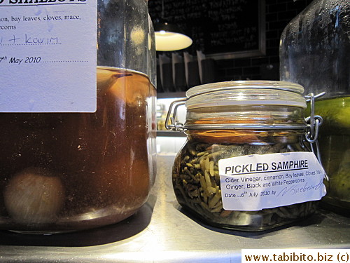 Wonder if pickled samphire would be slimy?