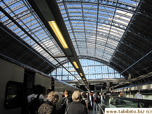Lots of people going to Paris