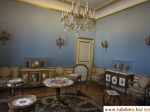 Tea salon?