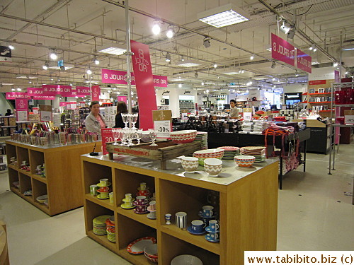Houseware department in Printemps is also having great sale