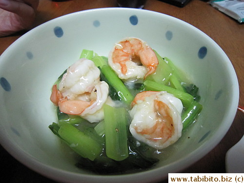 Also stirfried some prawns and vegies to eat with the crab
