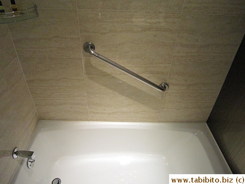 Tub