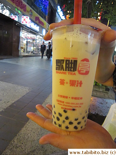 She could never finish one drink herself, I think she kept buying Taiwan style tea just to eat the black tapioca