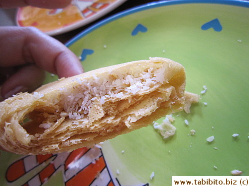 Coconut, sugar and toasted chopped peanuts in it