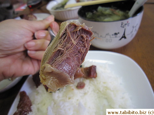 After two hours of simmering, the gizzard became very tender