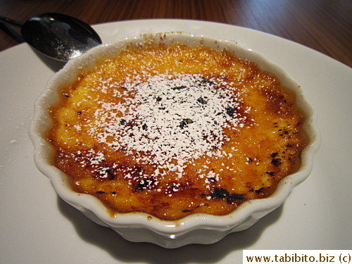 KL's crème brulee was delicious with a crispy caramel top
