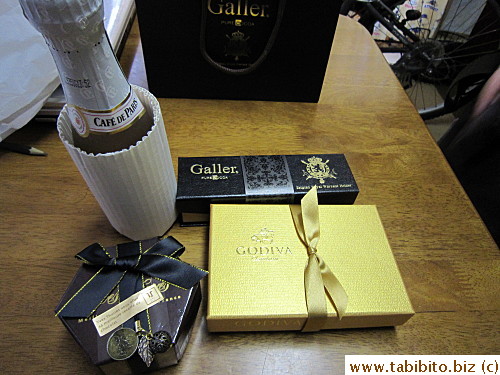 Chocolate for the secretaries on White Day