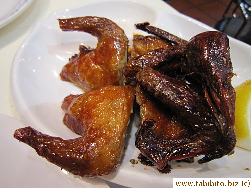 and pigeon HK$28/US$3.5  It's tender, juicy with crispy skin.  Though a bit small, very yummy