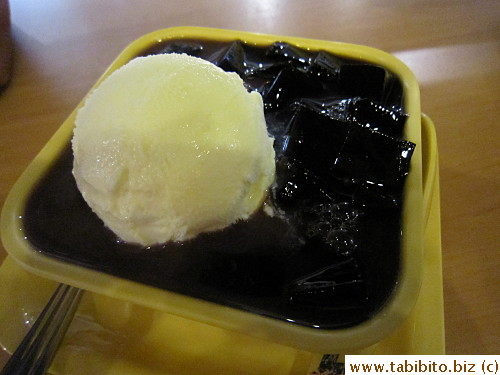 Sweet red bean soup with grass jelly and vanilla ice cream