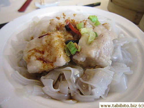 Steamed pork ribs over