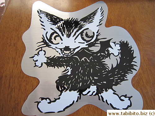 Bought this at the shop in Honohana Museum. This just reminds us of Efoo when he's feisty, biting and all out disgusting