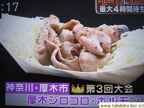Those people waited hours for this: grilled intestines!