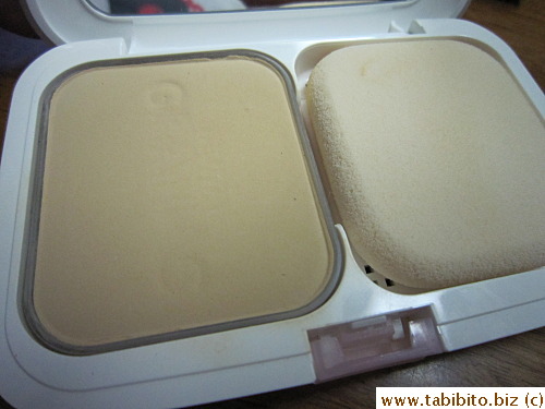 Granas powdery foundation