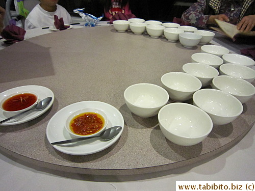 Sauces and bowls