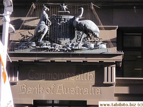 Kangaroo and emu coat of arms; can you get anymore Australian?