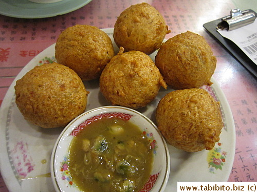 Deep-fried fishballs came with a chunky clam dipping sauce HK$32/US$4