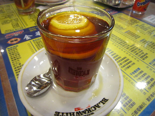 Hot lemon tea HK$13/US$1.6