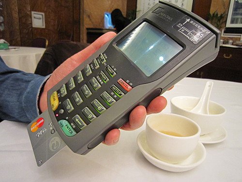 First time I saw a restaurant use portable card reader in HK