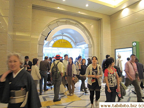 Happy visitors all around