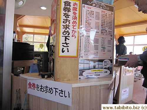 To order: pick your own table, place the order at the cashier, pay and you'll be handed a number and the food will be brought to your table