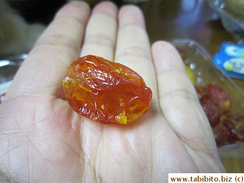 taste nothing like tomatoes, more like sweet and sour Chinese dried plums, very disappointing
