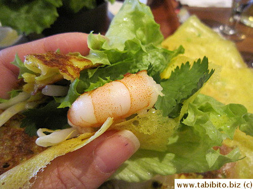 Lettuece, crispy crepe, herbs, filling and sauce equal deliciousness