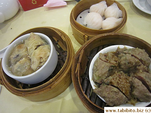 Ate a lot of prawn dumplings and steamed beef balls