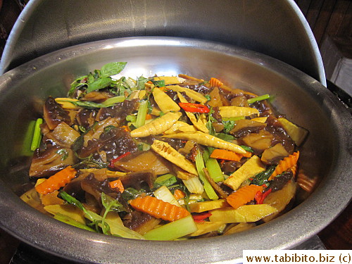 A sample of the dishes is this stirfried vegetables