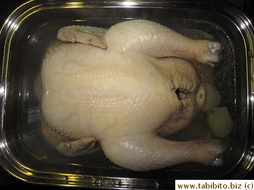 Just the right size for a 2.2-kg chicken