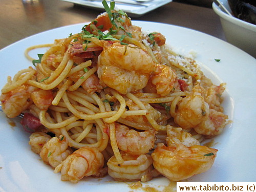 Pasta with prawns and chili and garlic
