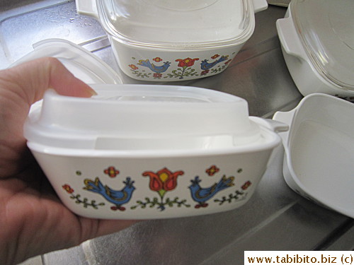 Holds one serving