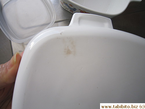 One dish had a slight smudge