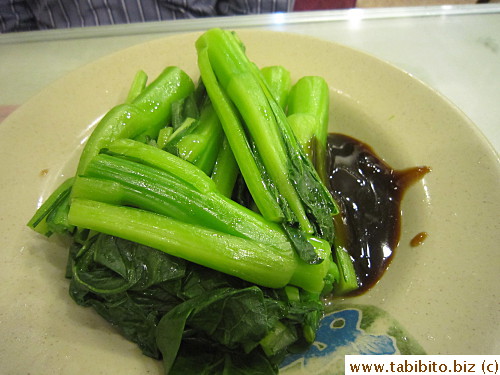 Blanched choisum with oyster sauce