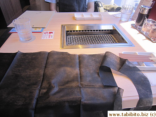 Disposable aprons included