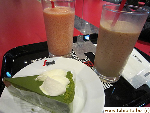Green tea cake and drinks, Mezo Mezo granita on the right