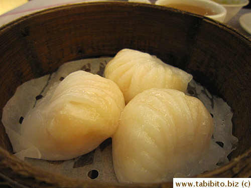 I like that dim sum is served at night in many Chinese restaurants.  These shrimp dumplings were good, a mile better than DimDimSum's