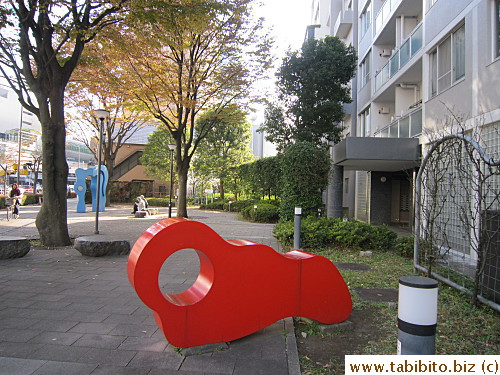 Arts pieces are dotted throughout the area