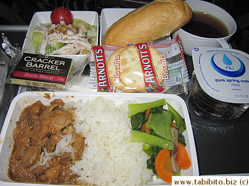 Singapore Airlines economy class, Sydney to Singapore lunch, chicken